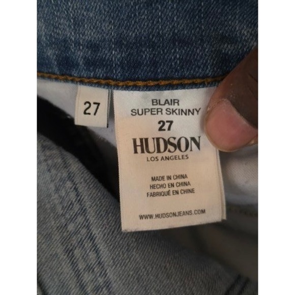 Hudson Jeans Blair Super Skinny Light Wash Distressed Women's Size 27 Casualwear - Picture 3 of 12
